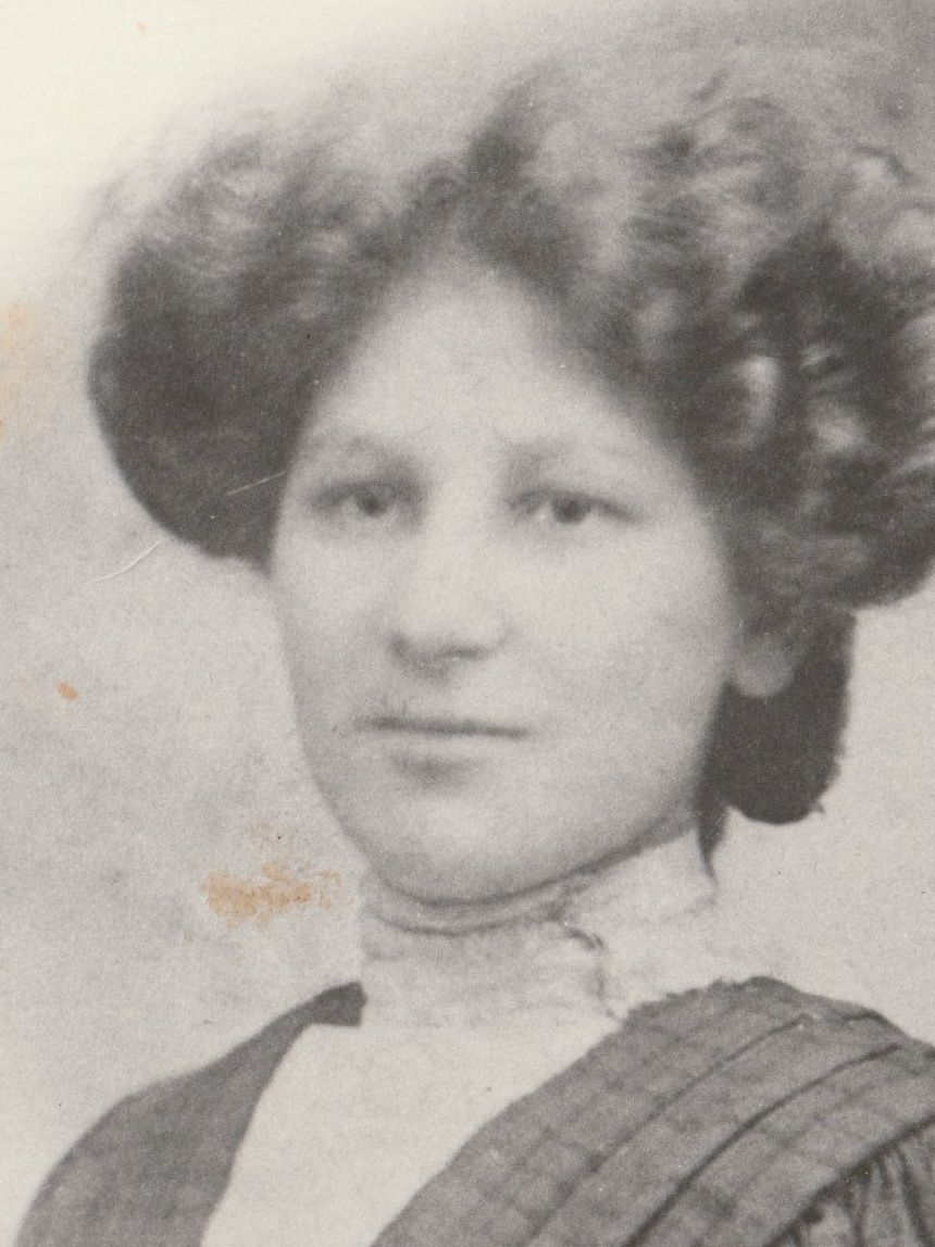 Dora Diamondstein